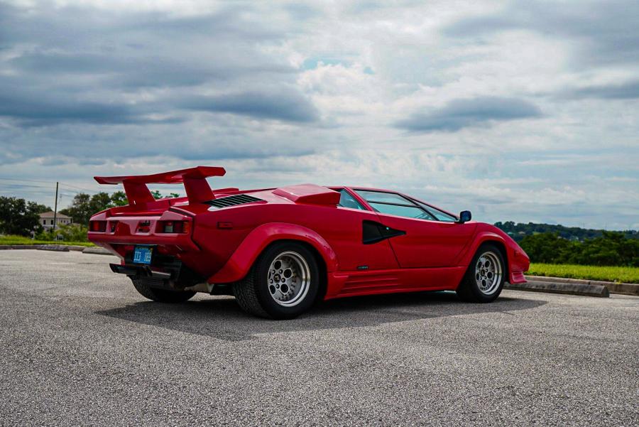  Lamborghini Countach LP5000 S Quattrovalvole 1988 года  (фото 21 из 146)